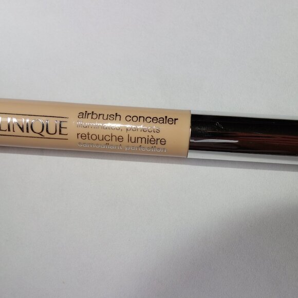 Clinique Airbrush Concealer - 04 Neutral Fair - NEW - Picture 3 of 5